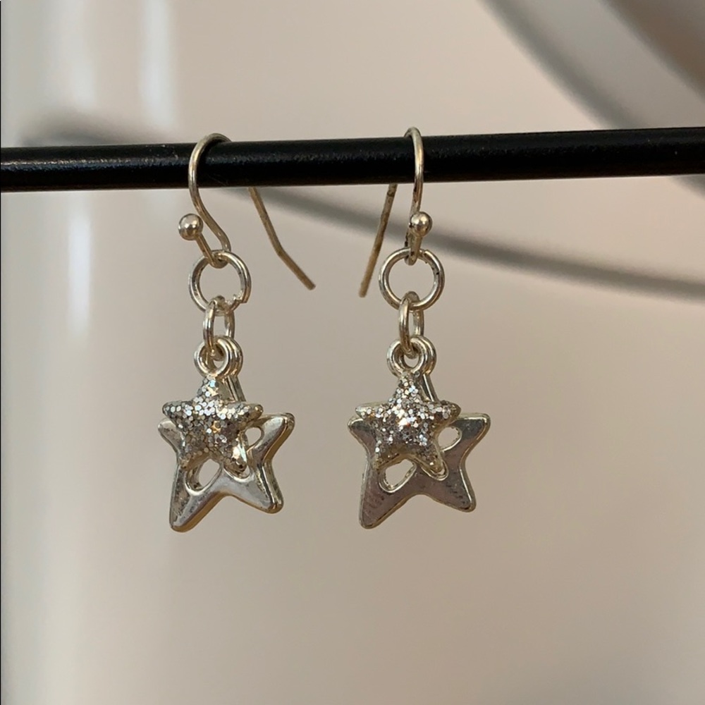 Dainty Star Dangle Earrings